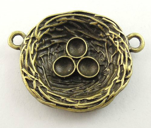 Bronze Bird Nest Chatm